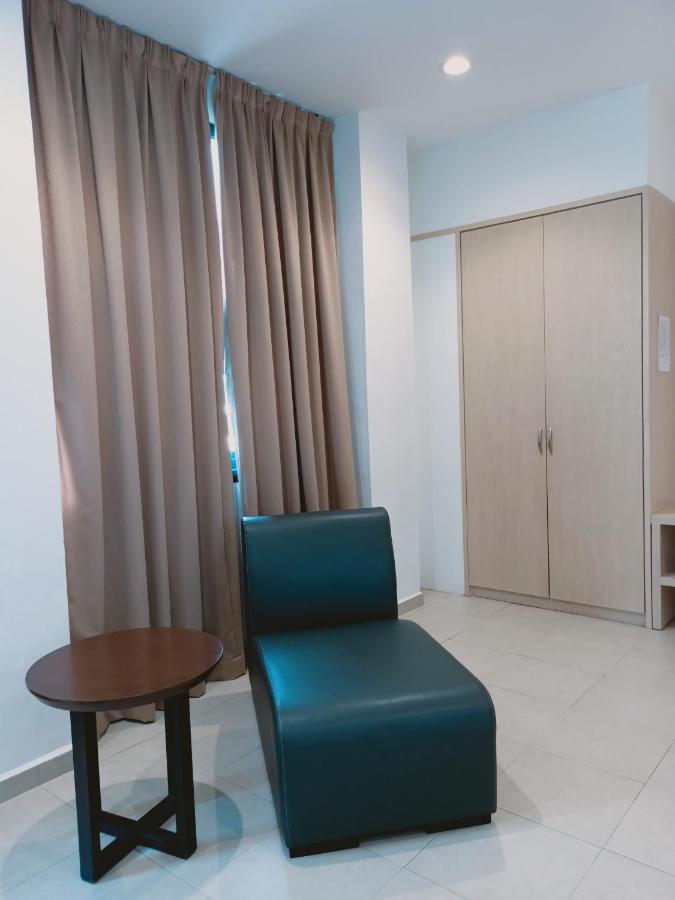 Golden View Serviced Apartments Tanjung Tokong Eksteriør bilde