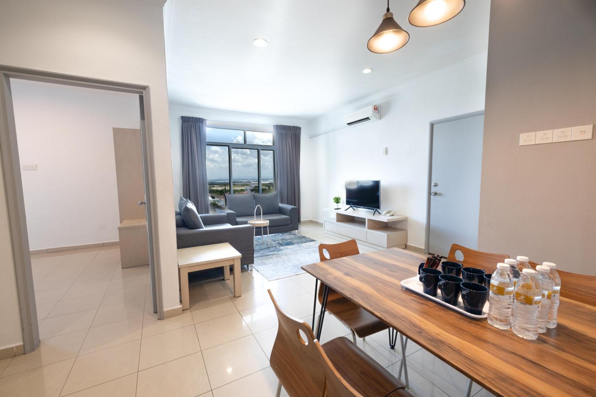 Golden View Serviced Apartments Tanjung Tokong Eksteriør bilde