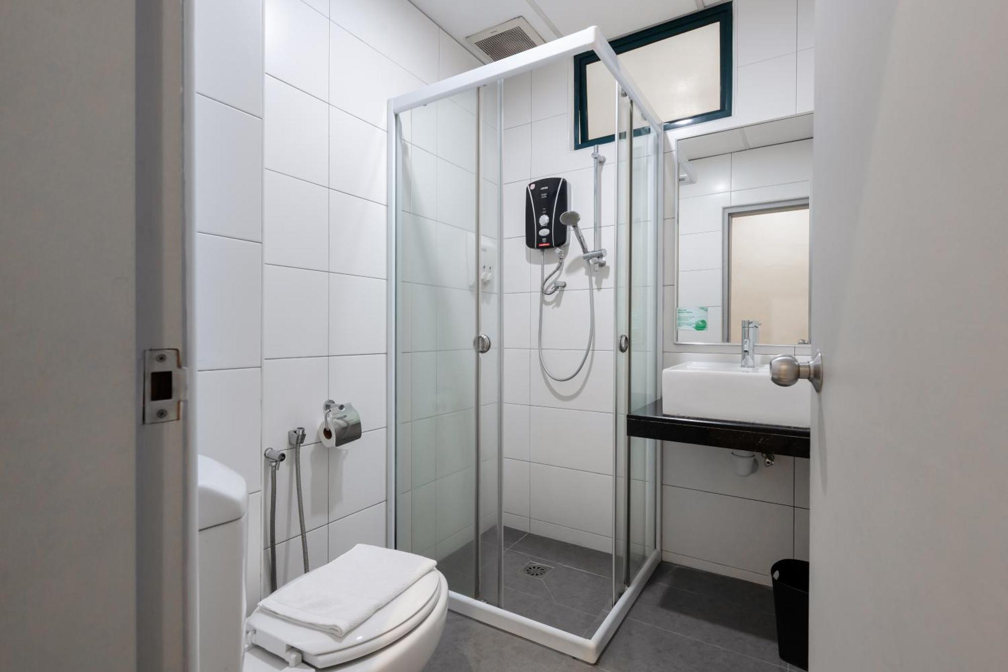 Golden View Serviced Apartments Tanjung Tokong Eksteriør bilde