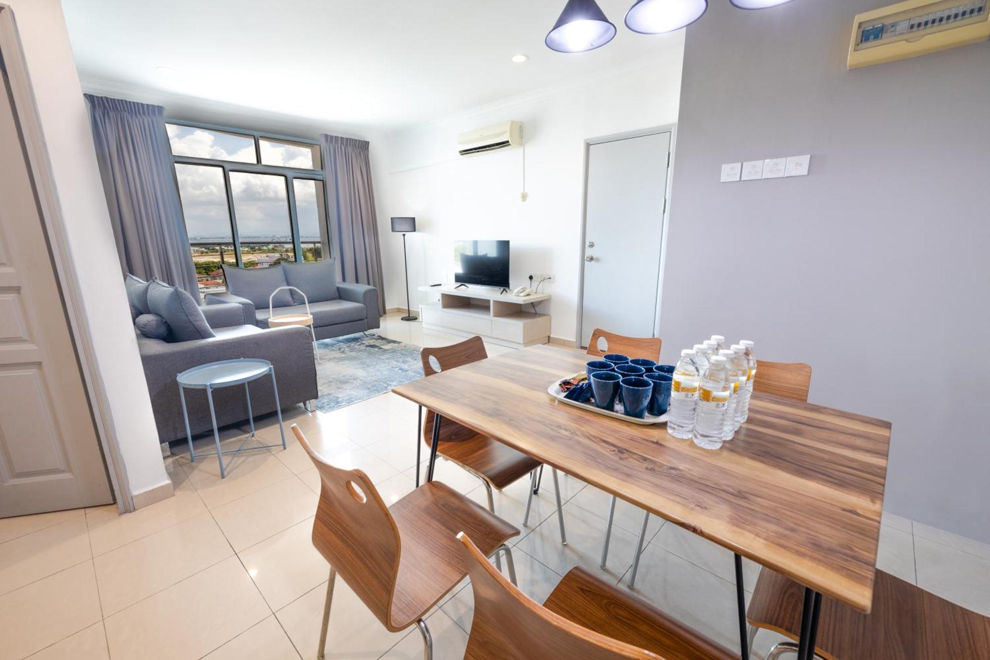 Golden View Serviced Apartments Tanjung Tokong Eksteriør bilde