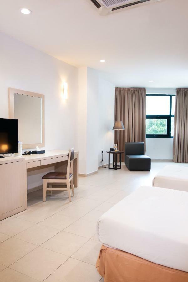 Golden View Serviced Apartments Tanjung Tokong Eksteriør bilde